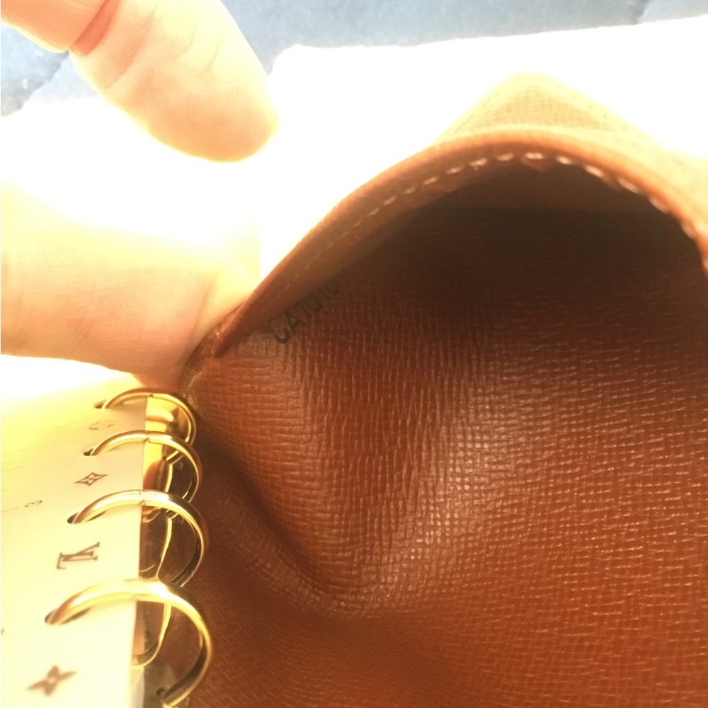 Louis Vuitton Brown and Gold Monogram PM Agenda 2008 - Picture 14 of 16